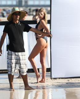 Elsa Hosk feet photo thumbnail