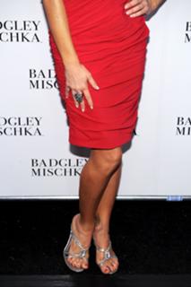 Denise Richards feet photo thumbnail