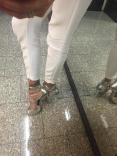 Melissa Satta feet photo thumbnail