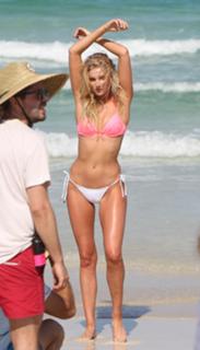 Elsa Hosk feet photo thumbnail