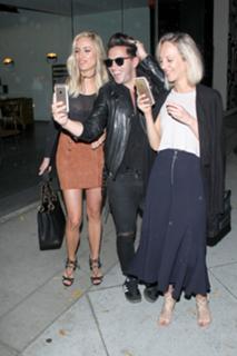 Kristin Cavallari feet photo thumbnail