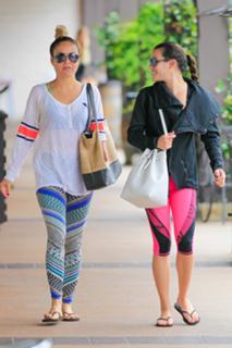 Lea Michele feet photo thumbnail