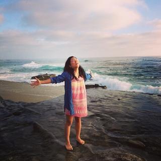 Ali Wong feet photo 4