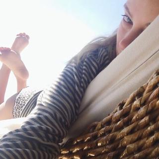 Doukissa Nomikou feet photo thumbnail