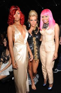 Kesha feet photo thumbnail