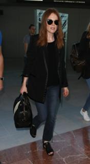 Julianne Moore feet photo thumbnail