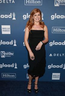 Connie Britton feet photo thumbnail