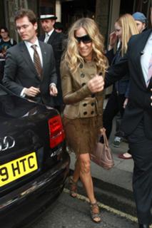 Sarah Jessica Parker feet photo thumbnail