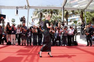 Kristen Stewart feet photo thumbnail