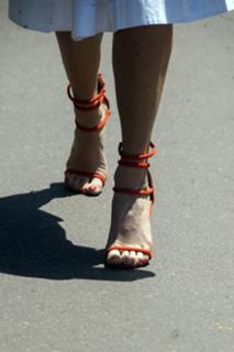 Pixie Lott feet photo thumbnail