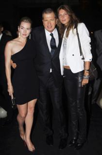 Kate Winslet feet photo thumbnail