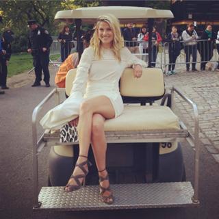 Ali Larter feet photo thumbnail