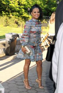 Christina Milian feet photo thumbnail