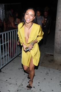 Karrueche Tran feet photo thumbnail