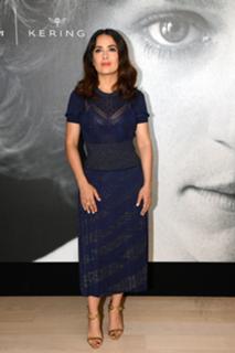 Salma Hayek feet photo thumbnail