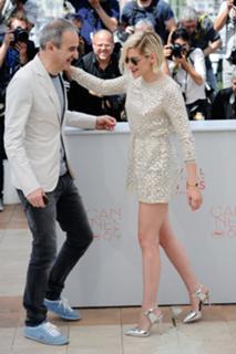 Kristen Stewart feet photo thumbnail