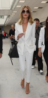 Rosie Huntington-Whiteley feet photo thumbnail