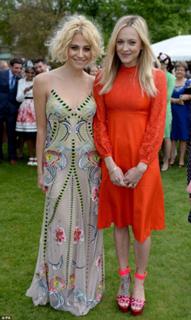Fearne Cotton feet photo thumbnail