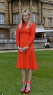 Fearne Cotton feet photo thumbnail