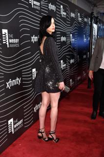 Krysten Ritter feet photo thumbnail
