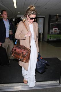 Amber Heard feet photo thumbnail