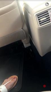 Jennette McCurdy feet photo thumbnail