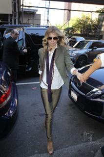 AnnaLynne McCord feet photo thumbnail