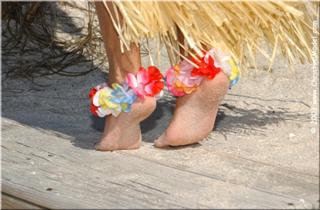 Christina Model feet photo thumbnail