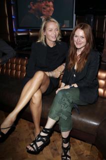 Julianne Moore feet photo thumbnail