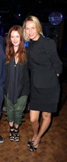 Uma Thurman feet photo thumbnail