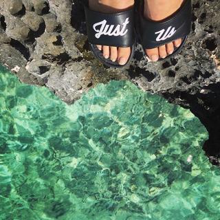 Julieanna Marie Goddard feet photo thumbnail