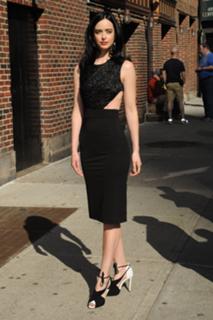 Krysten Ritter feet photo thumbnail