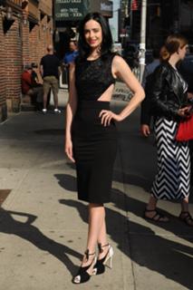 Krysten Ritter feet photo thumbnail