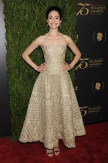 Emmy Rossum feet photo thumbnail