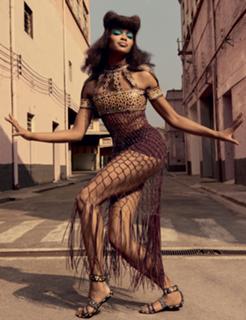 Naomi Campbell feet photo thumbnail
