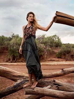 Doutzen Kroes feet photo thumbnail
