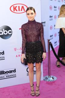 Lucy Hale feet photo thumbnail
