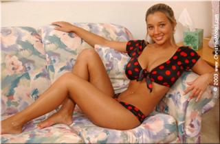Christina Model feet photo thumbnail