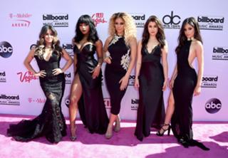 Camila Cabello feet photo thumbnail