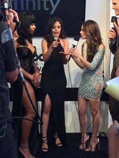 Camila Cabello feet photo thumbnail