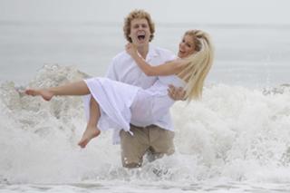 Heidi Montag feet photo thumbnail