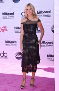 Heidi Klum feet photo thumbnail