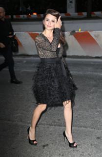 Penélope Cruz feet photo thumbnail