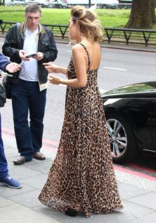 Myleene Klass feet photo thumbnail