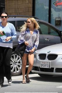 Nicole Richie feet photo thumbnail