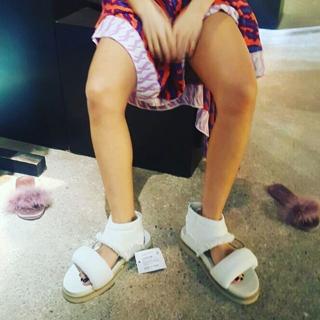Olga Seryabkina feet photo thumbnail