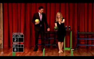 Christina Applegate feet photo thumbnail