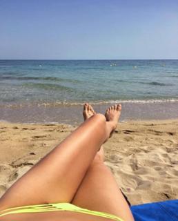 Irina Shayk feet photo thumbnail