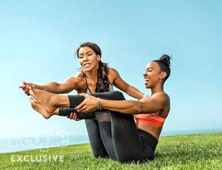 Kelly Rowland feet photo thumbnail