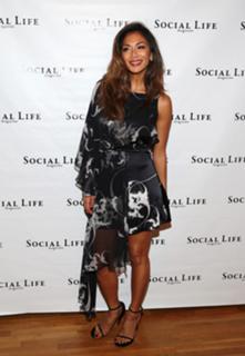 Nicole Scherzinger feet photo thumbnail